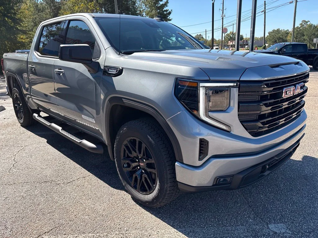 New 2026 Sterling Metallic GMC Elevation image 7