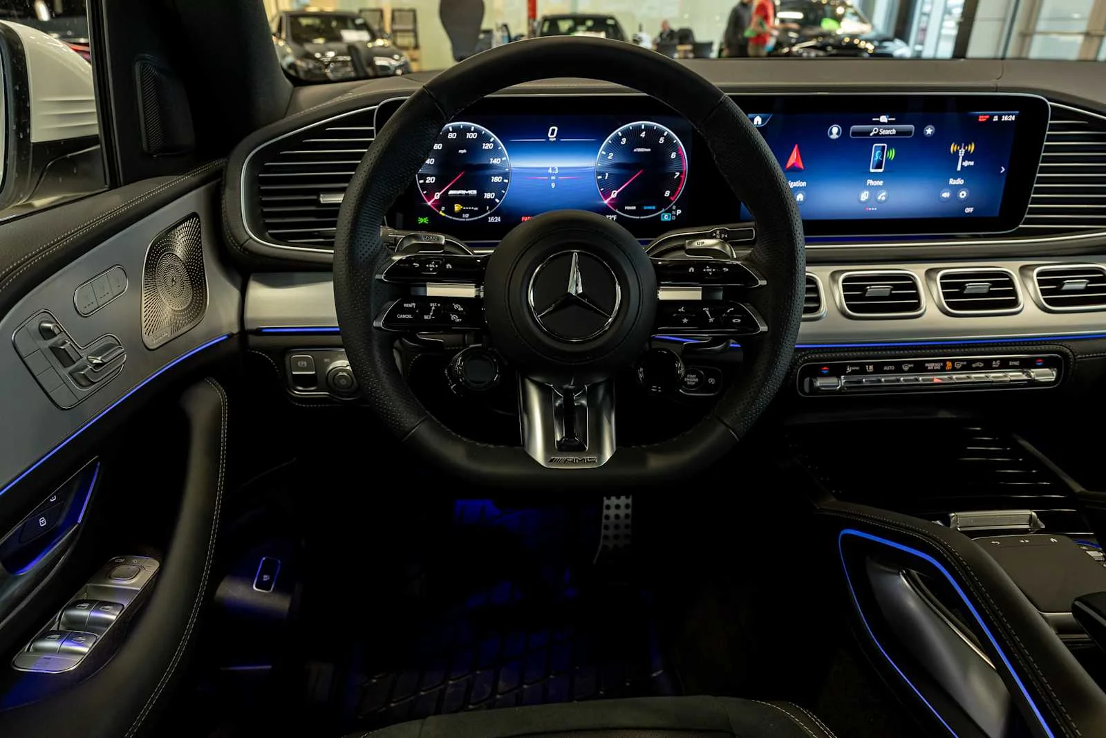 New 2026 Polar White Mercedes-Benz AMG® GLE 53 4MATIC+ SUV image 14