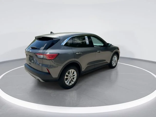 Used 2021 Gray Ford SE image 8