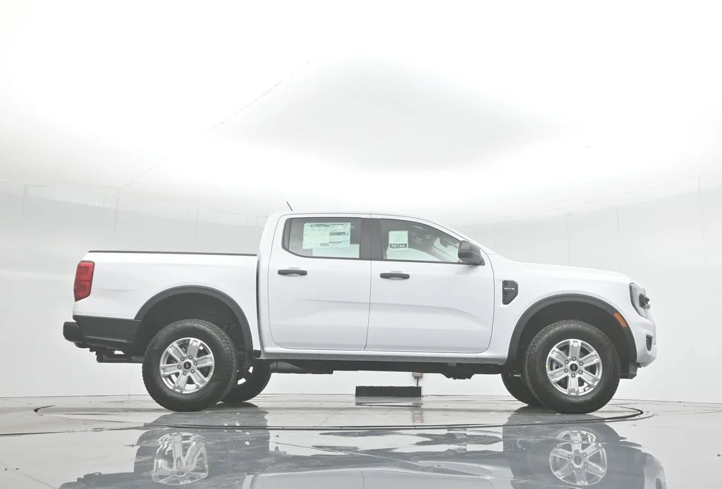 New 2025 White Ford XL image 44