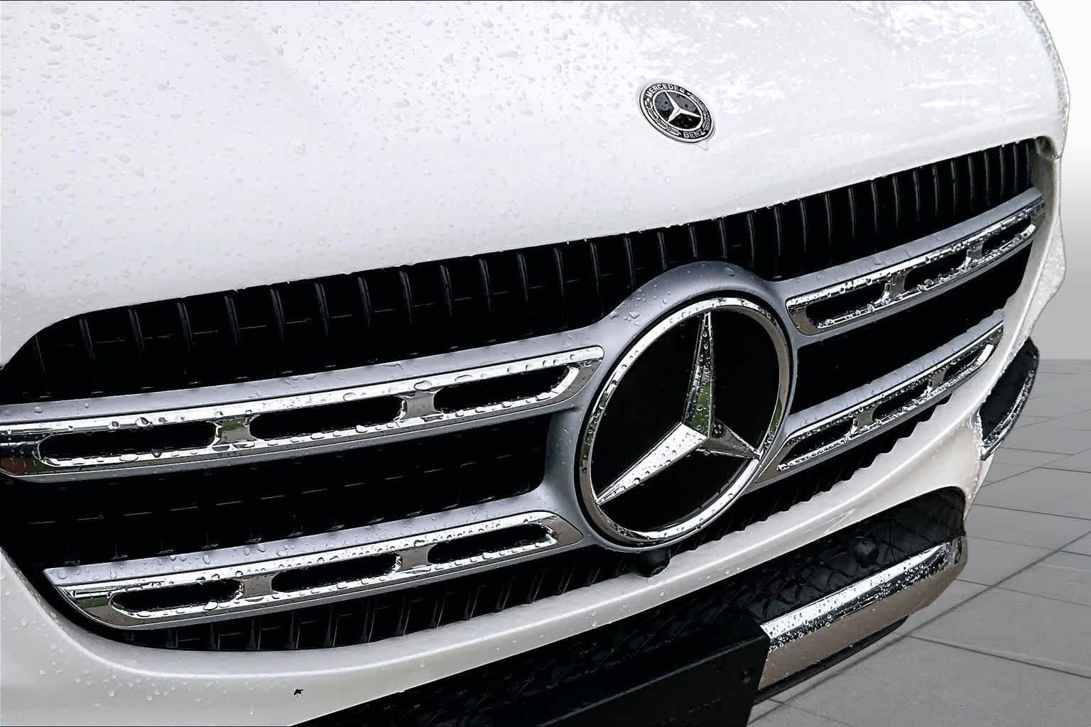 Used 2024 Polar White Mercedes-Benz GLE 350 image 62