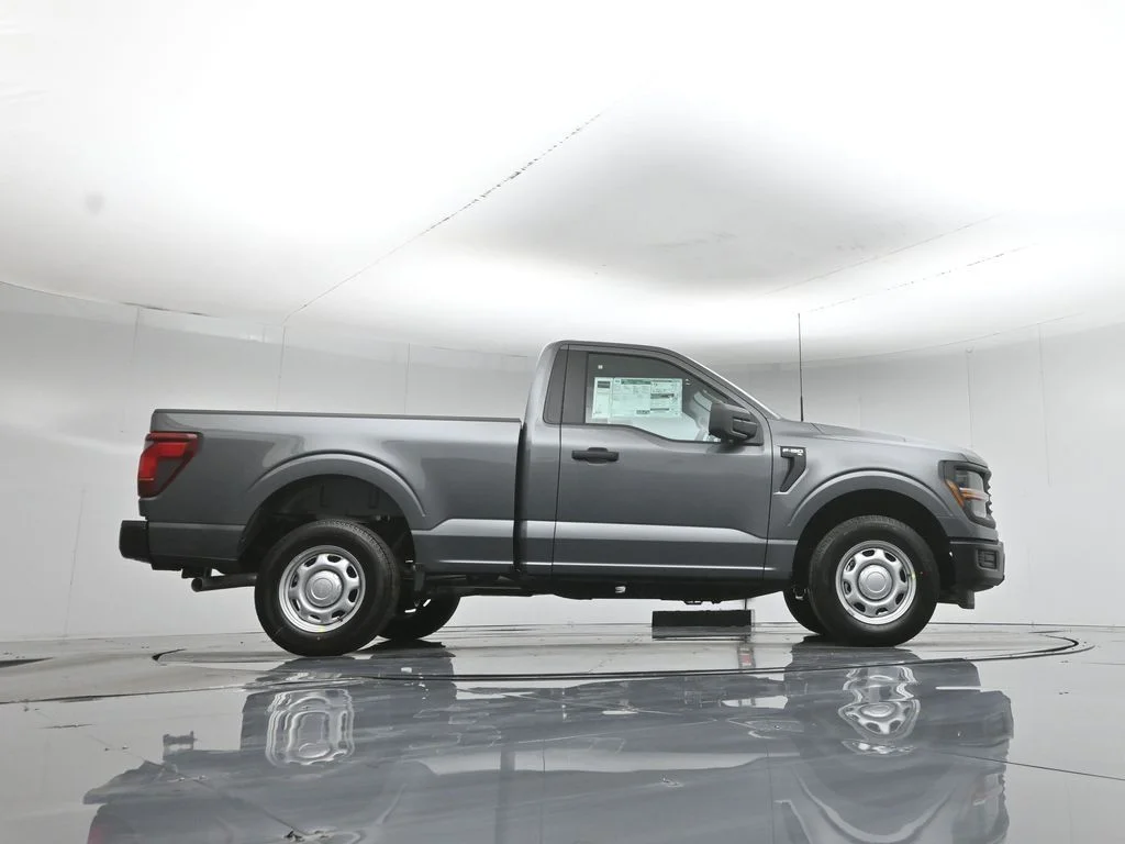 New 2026 Gray Ford XL image 43