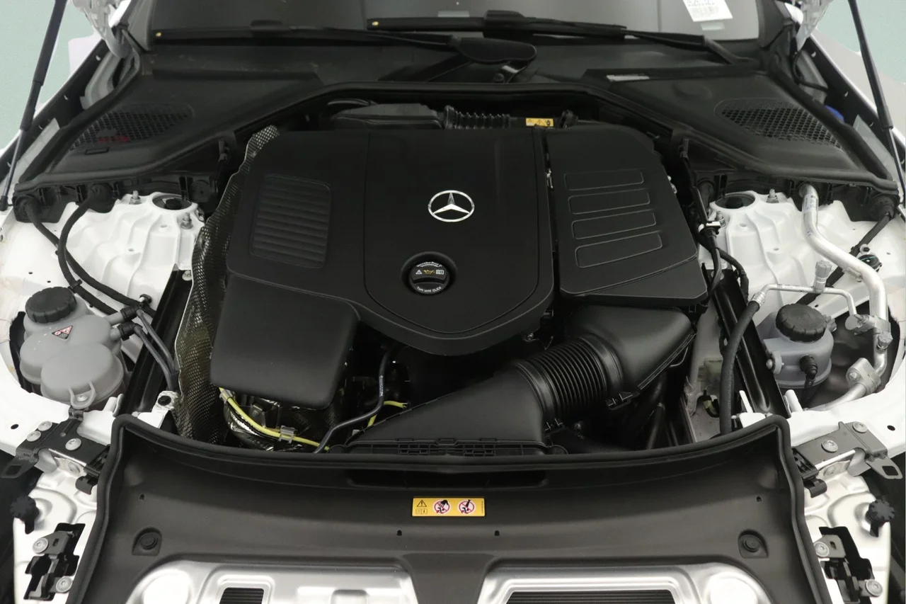 New 2026 Polar White Mercedes-Benz E 350 image 10