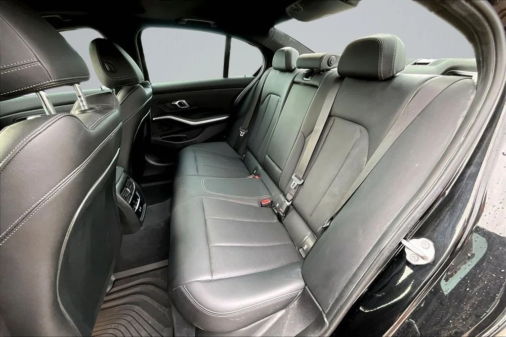 Used 2024 Black BMW 330i image 25