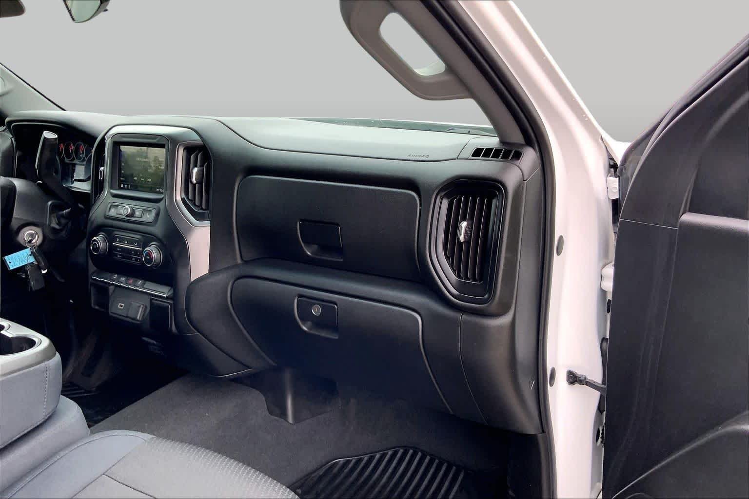 Used 2019 SUMMIT WHITE Chevrolet Custom Trail Boss image 15