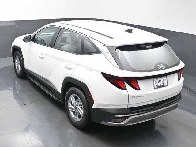 New 2026 White Hyundai SE FWD image 43