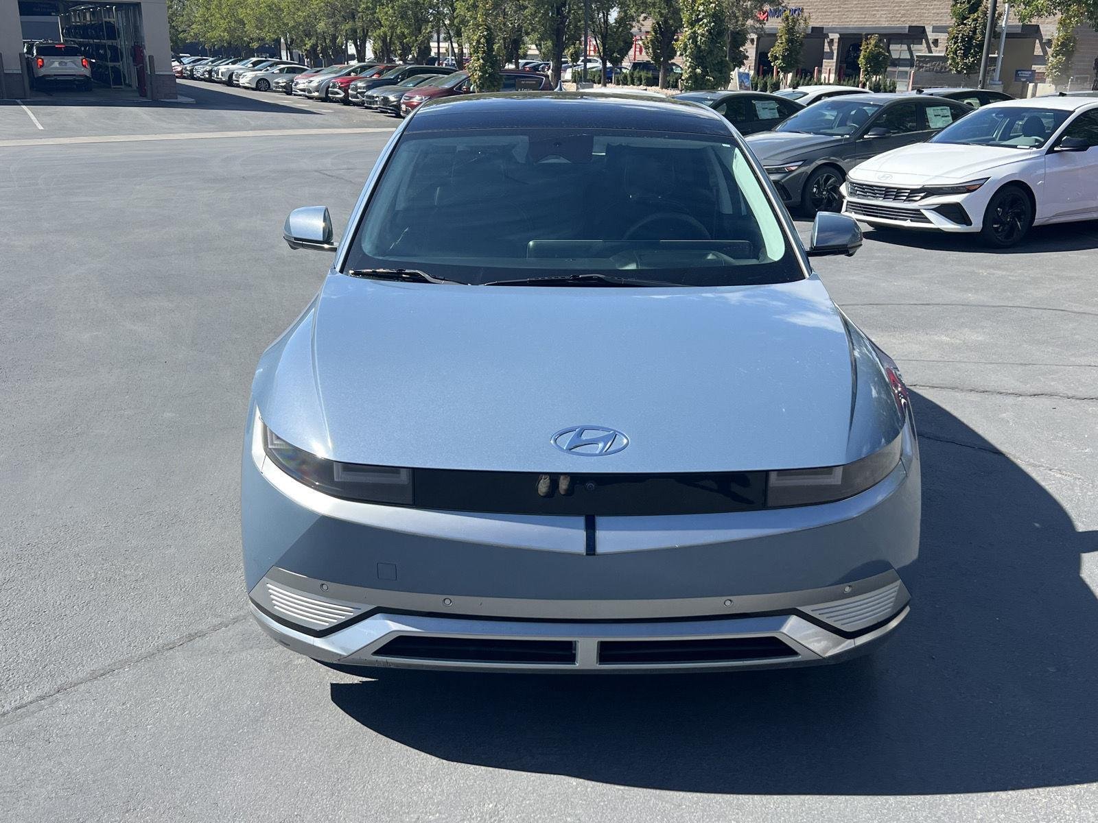 2023 Hyundai IONIQ 5 Limited - Photo 12