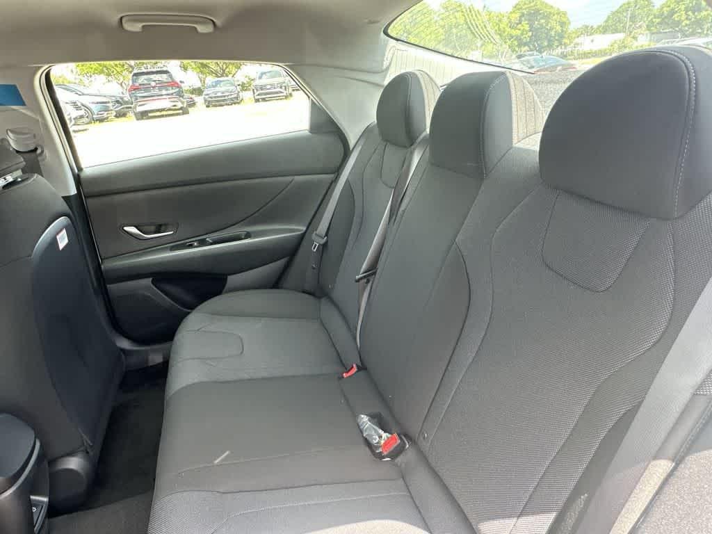 New 2026 Serenity White Hyundai SE image 11