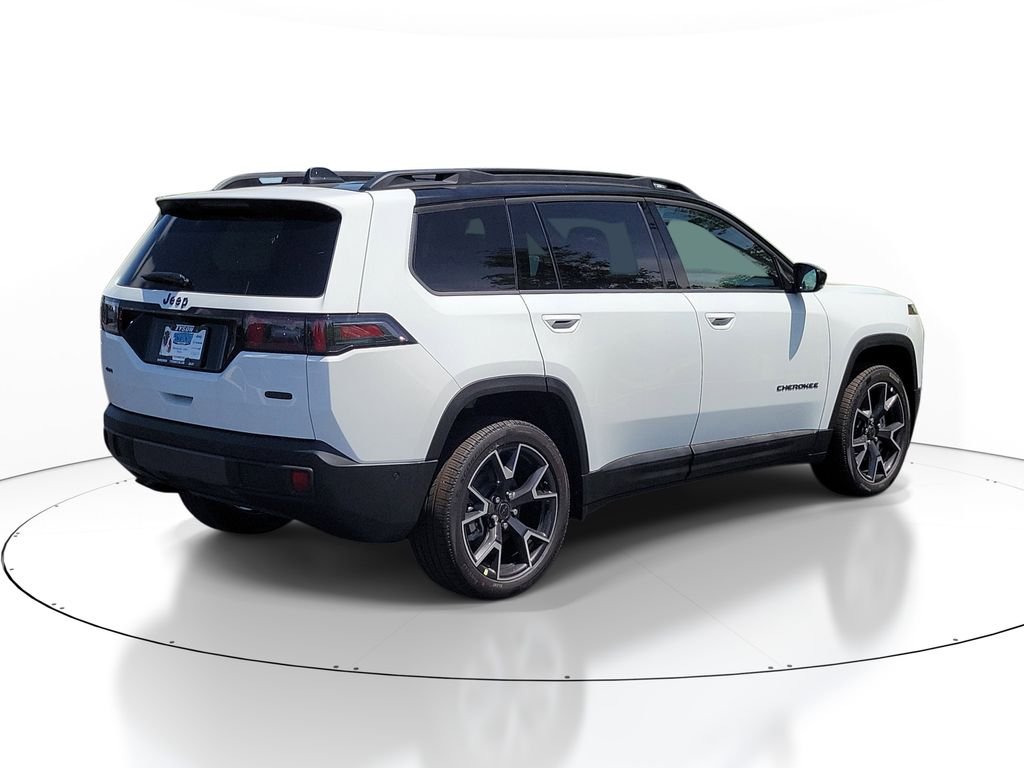 New 2026 Bright White Clear-Coat Exterior Paint Jeep Overland image 4