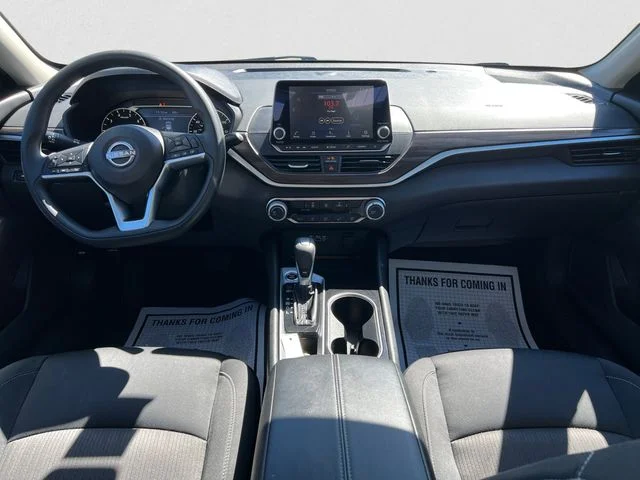 Used 2024 Super Black Nissan 2.5 SV image 10