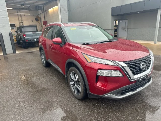 Certified Used 2023 Red Nissan SL image 12