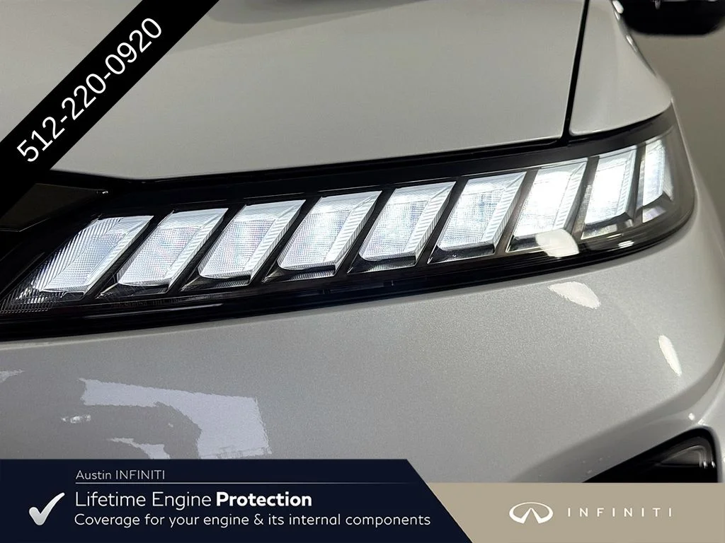 New 2027 White INFINITI SPORT image 42