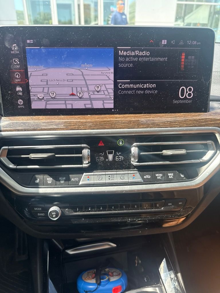 Used 2022 Black BMW M40i image 3