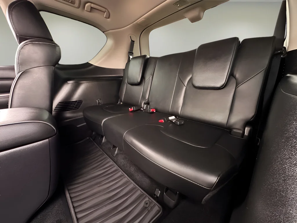 Used 2022 Gray INFINITI LUXE image 21