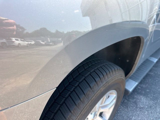 Used 2018 PEPPERDUST METALLIC Chevrolet LT image 13