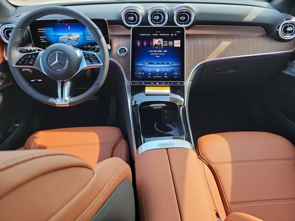 New 2027 Polar White Mercedes-Benz GLC 300 image 12