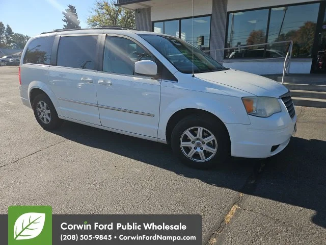 2010 Chrysler Town & Country
