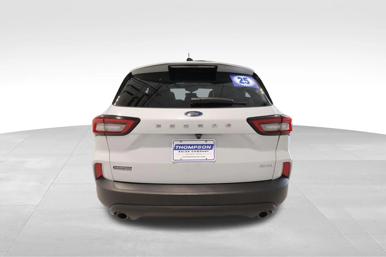Used 2025 Silver Ford ST-Line Select image 3