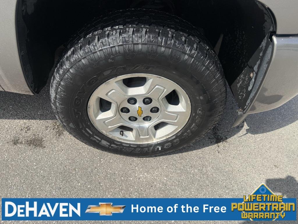 Used 2008 GRAYSTONE METALLIC Chevrolet LT w/1LT image 10