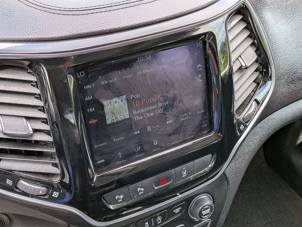 Used 2019 Red Jeep Limited image 18