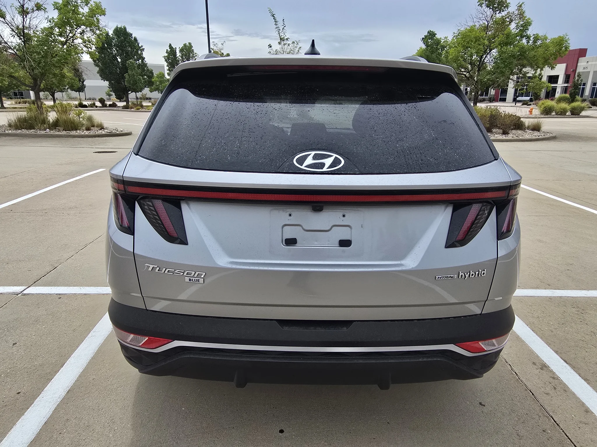 Used 2023 Shimmering Silver Hyundai Blue image 5