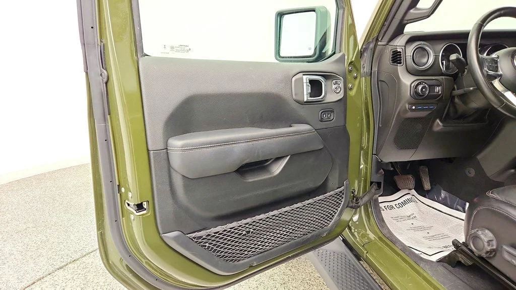 Used 2023 Sarge Green Clearcoat Jeep Sahara 4x4 image 10