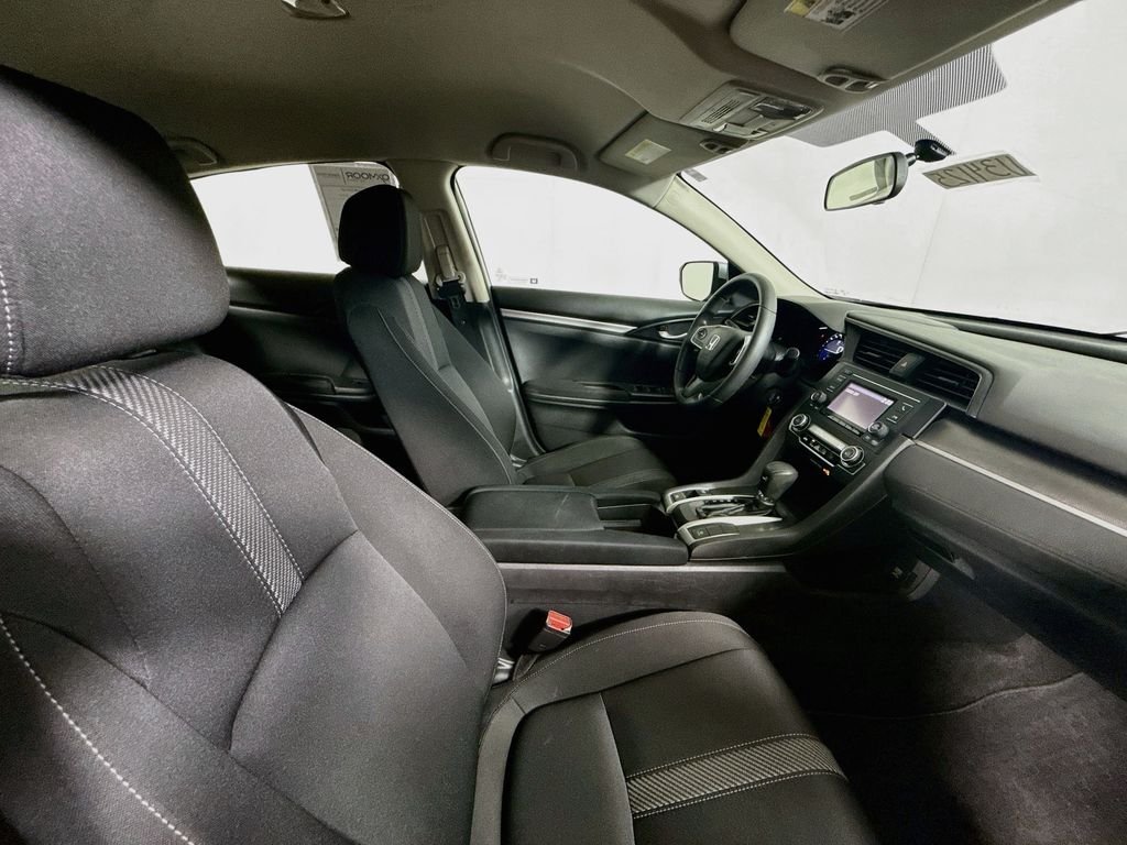 Used 2017 Lunar Silver Metallic Honda LX image 25