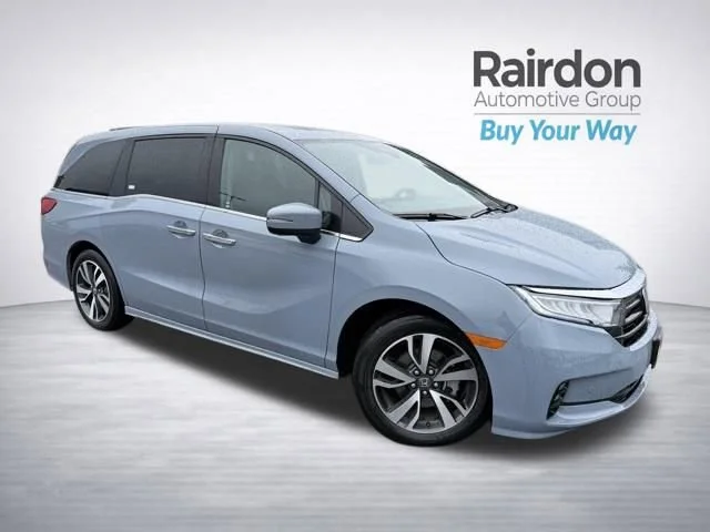 2024 Honda Odyssey Touring's photo