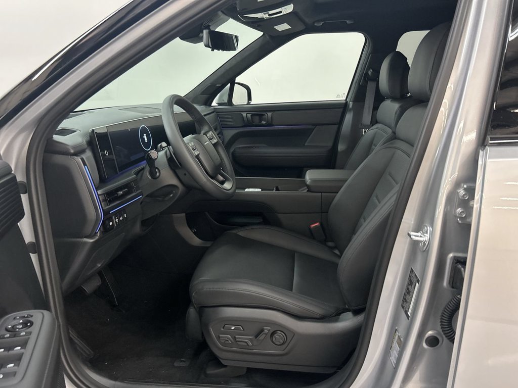 New 2026 Shimmering Silver Hyundai Calligraphy AWD image 12