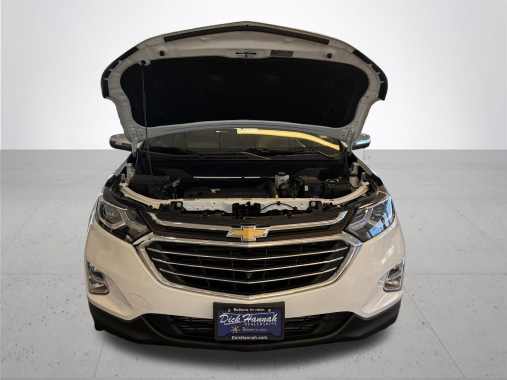 Used 2021 Summit White Chevrolet Premier image 4