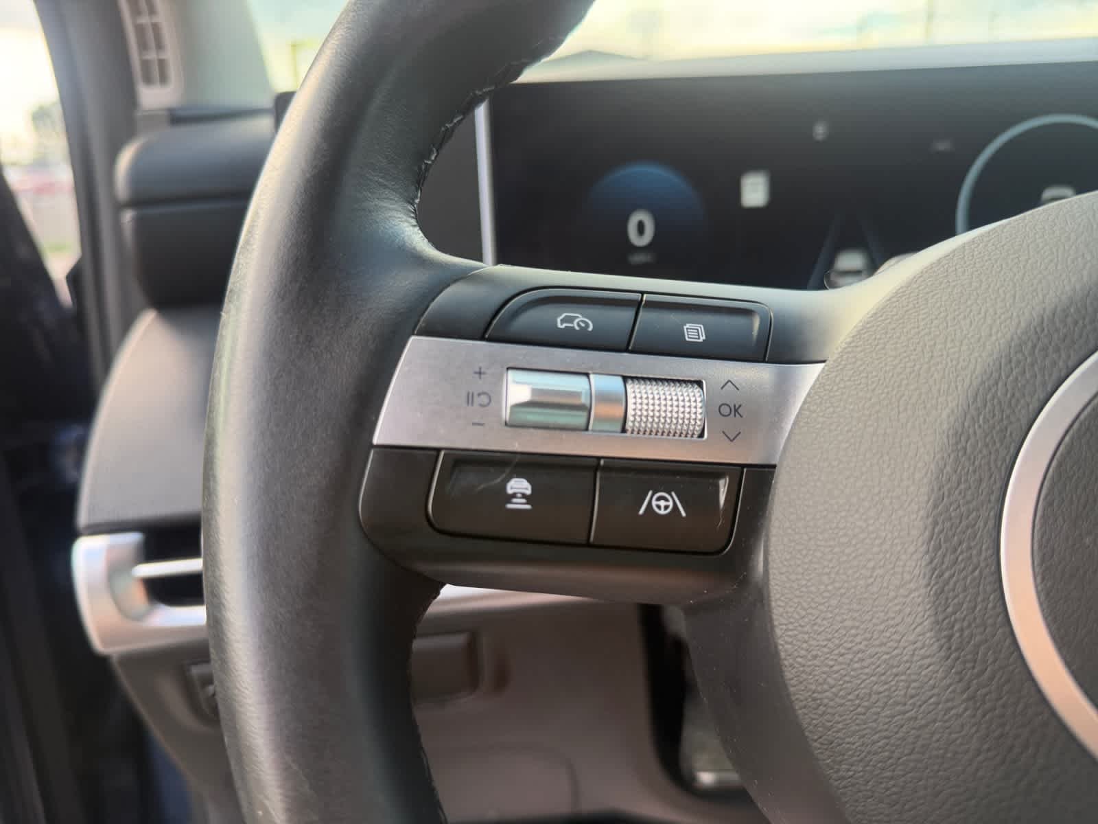 Used 2025 Atlantis Blue Hyundai SEL Convenience image 37