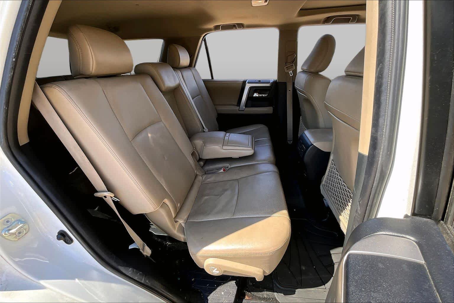 Used 2017 Blizzard Pearl Toyota Limited image 19