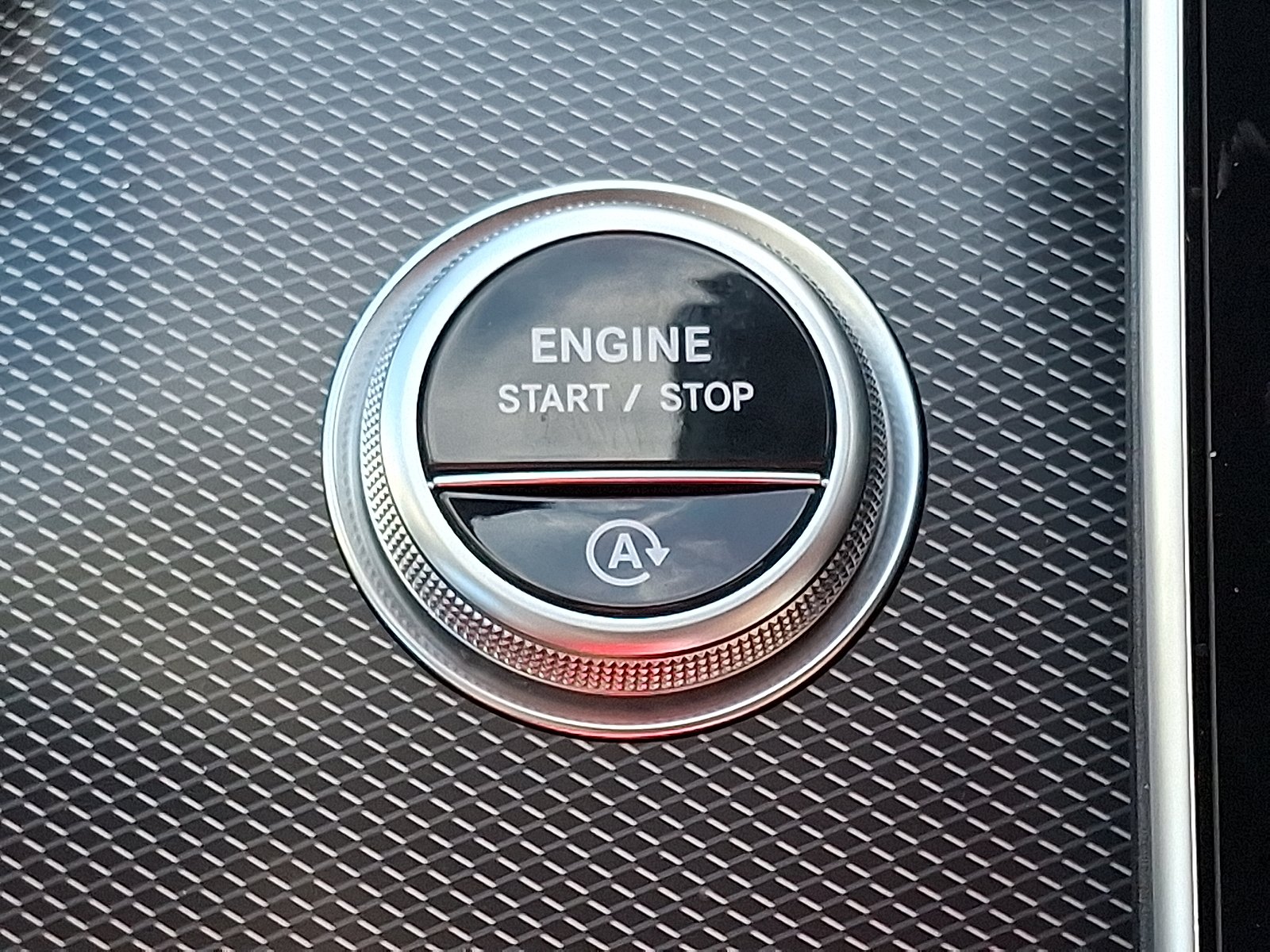 2025 Mercedes-Benz C-Class Sedan C 300 - Photo 24