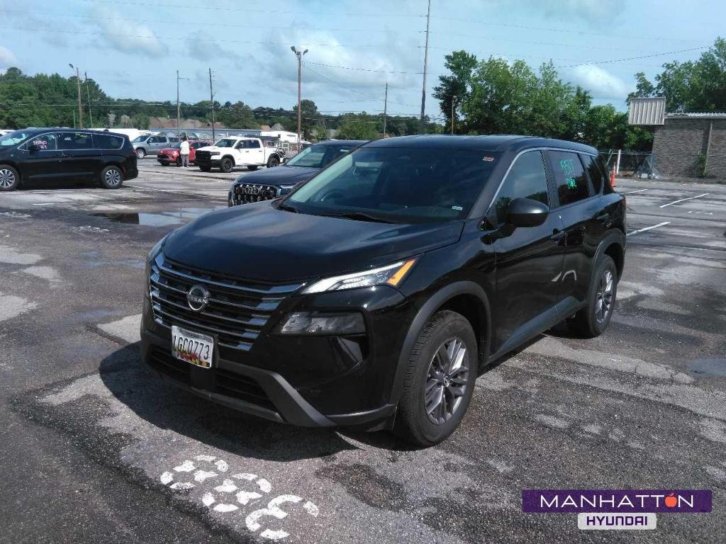 2024 Nissan Rogue S AWD's photo