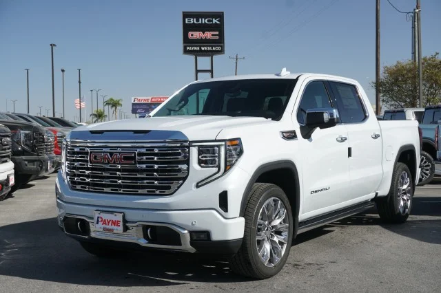2026 GMC Sierra 4WD Crew Cab Short Box Denali's photo