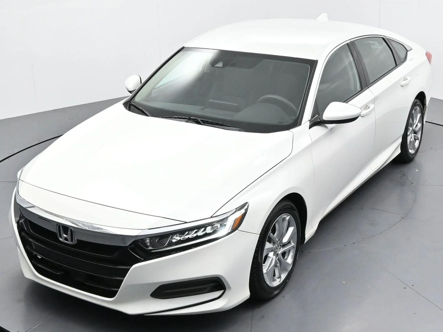 Used 2020 Platinum White Pearl Honda LX image 36