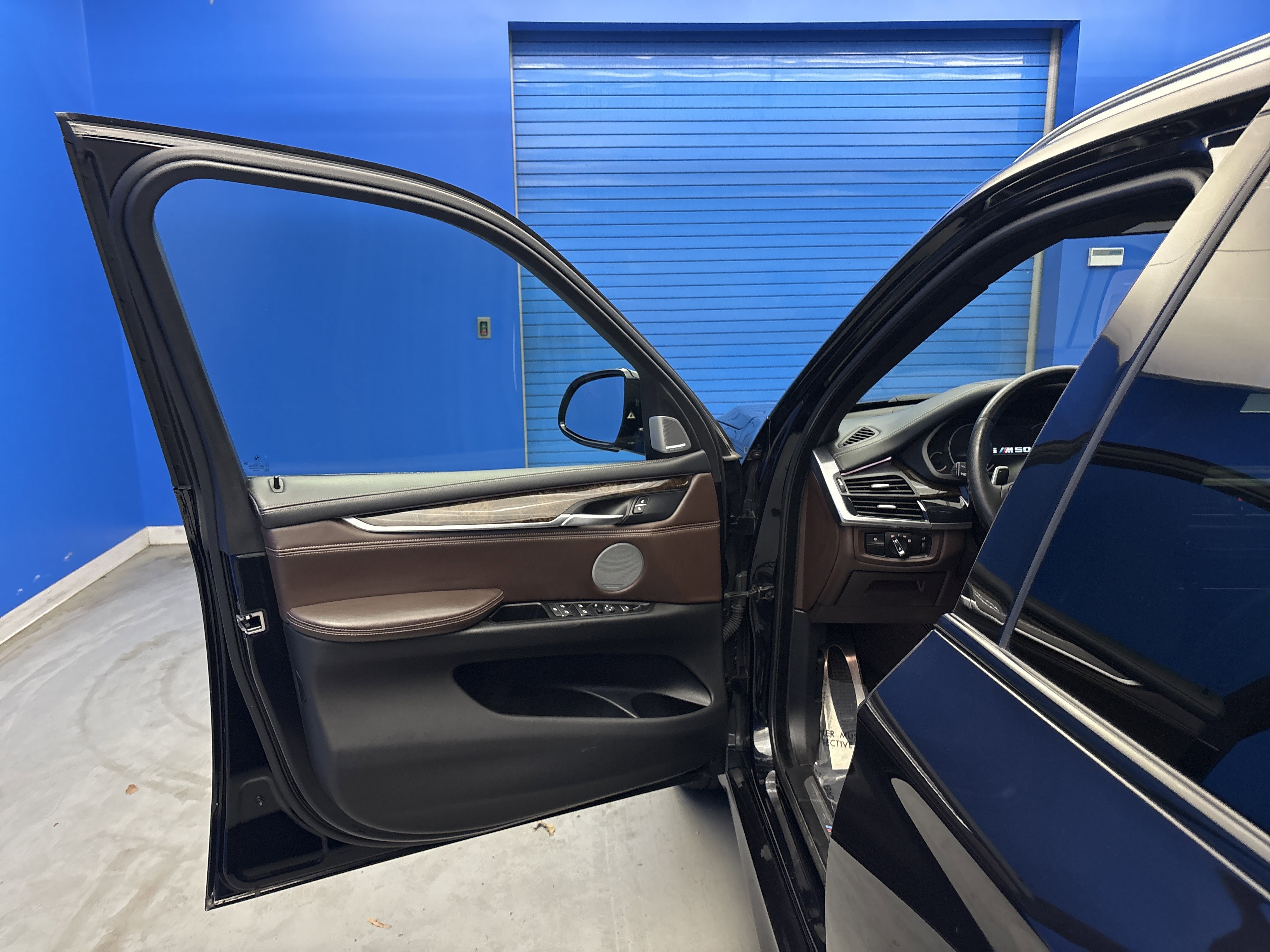 Used 2018 Carbon Black Metallic BMW xDrive35i image 9