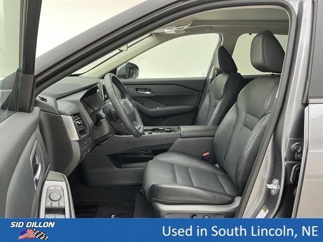 Used 2025 Gun Metallic Nissan SV image 17