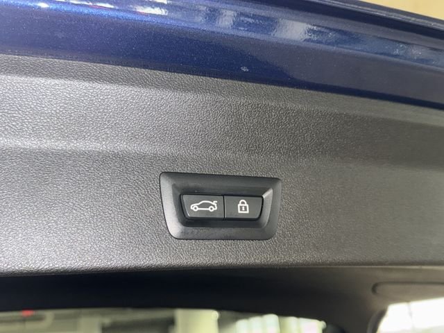 Used 2020 Phytonic Blue Metallic BMW M40i image 14