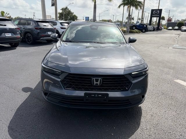 Used 2024  Honda EX image 2