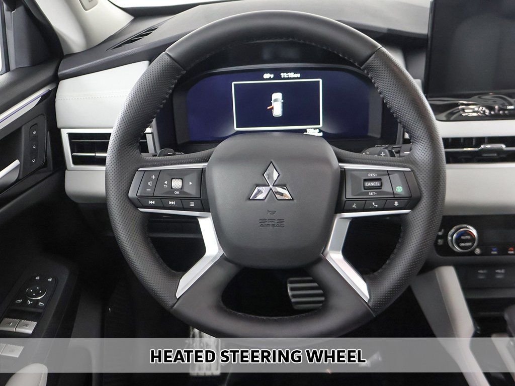 2025 Mitsubishi Outlander SEL - Photo 10