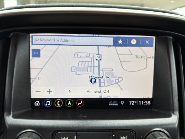 Used 2022 Red Chevrolet Z71 image 21