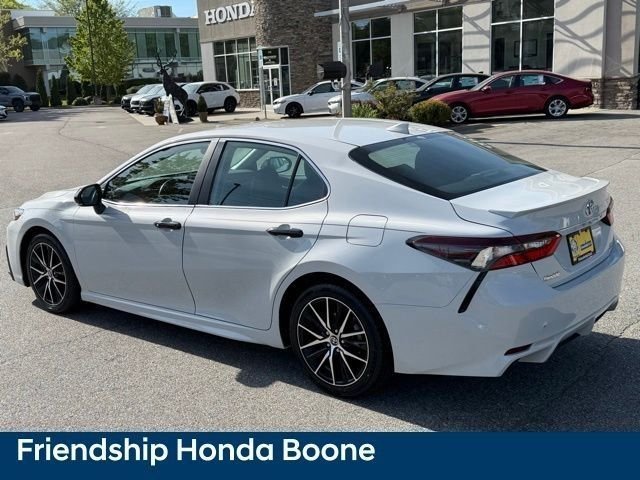 Used 2023 White Toyota SE image 7