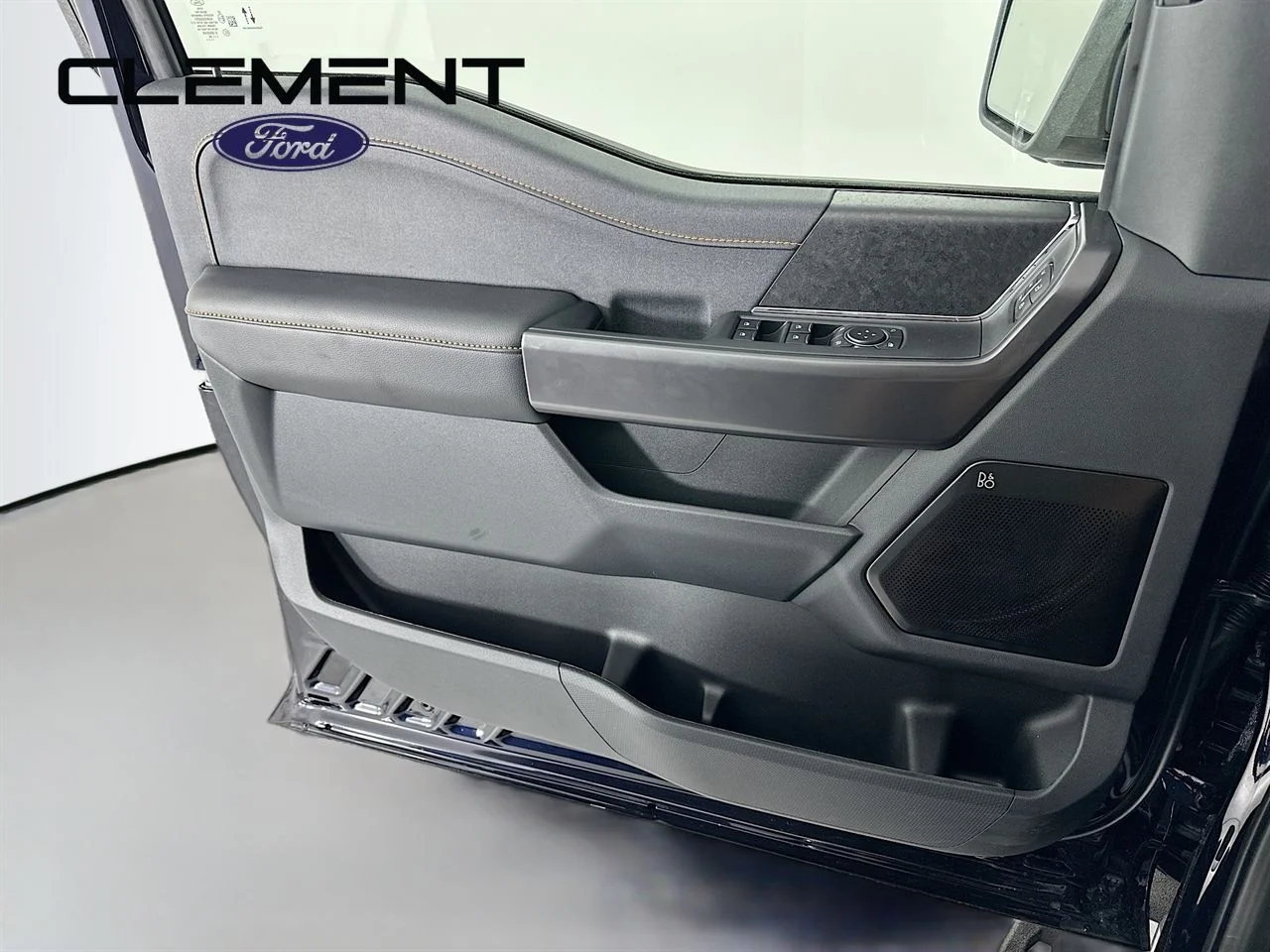 New 2026 Antimatter Blue Metallic Ford Tremor® image 26