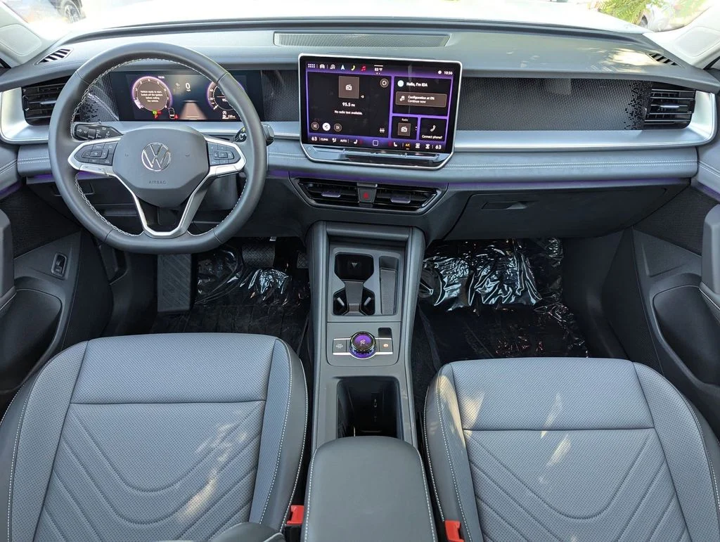 New 2026 White/off-white Volkswagen 2.0T SE image 15