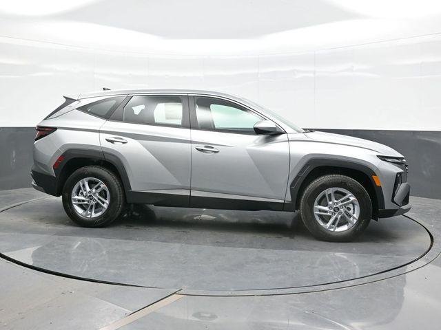 New 2026 Silver Hyundai SE AWD image 8