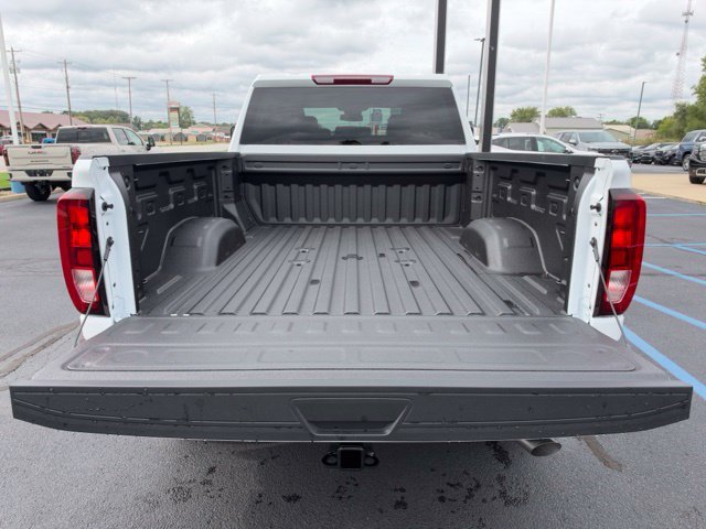 New 2026 Summit White GMC Pro image 17