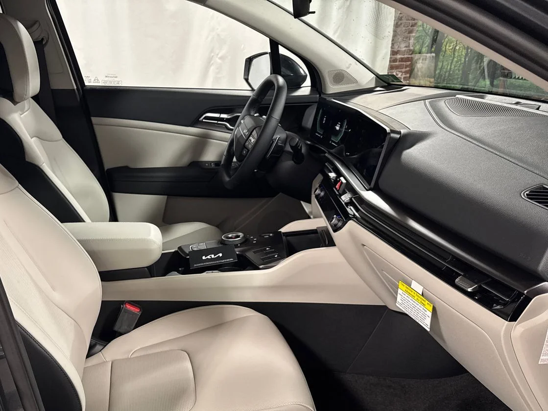 New 2026 Gravity Gray Kia EX image 29