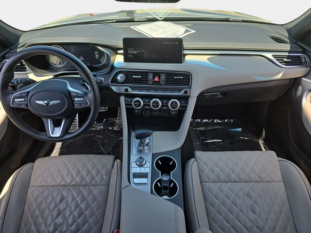 Used 2023 Silver Genesis 3.3T image 10