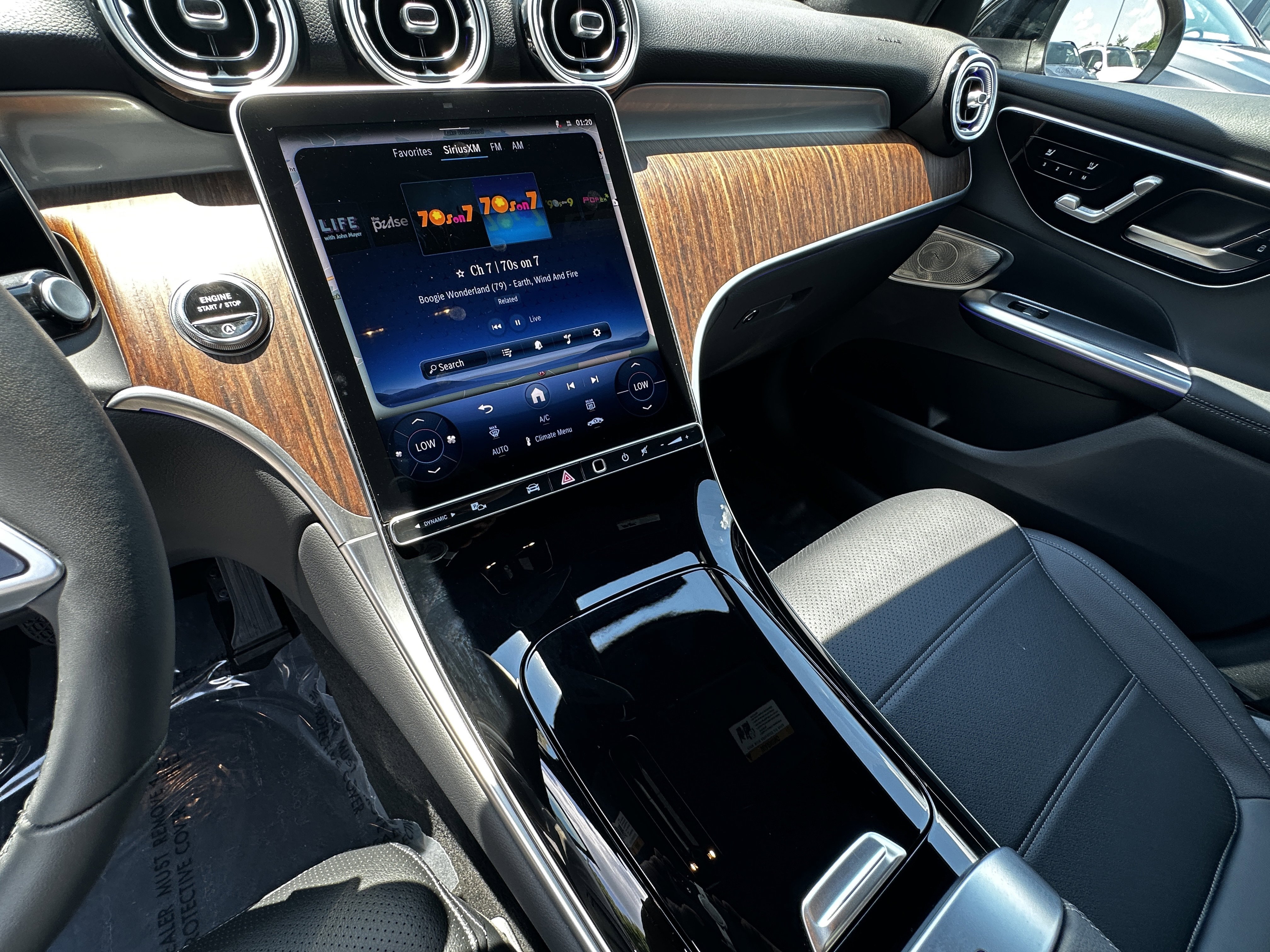 Certified Used 2026 Black Mercedes-Benz GLC 300 image 31